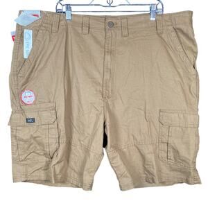 Wrangler Mens Shorts Brown Relaxed Fit Cargo Cotton Blend Stretch Tech 46x10